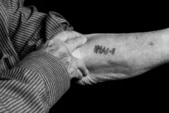 s_-ticino-gamaraal-superstiti-shoah-numero-fondazione-ky9e
